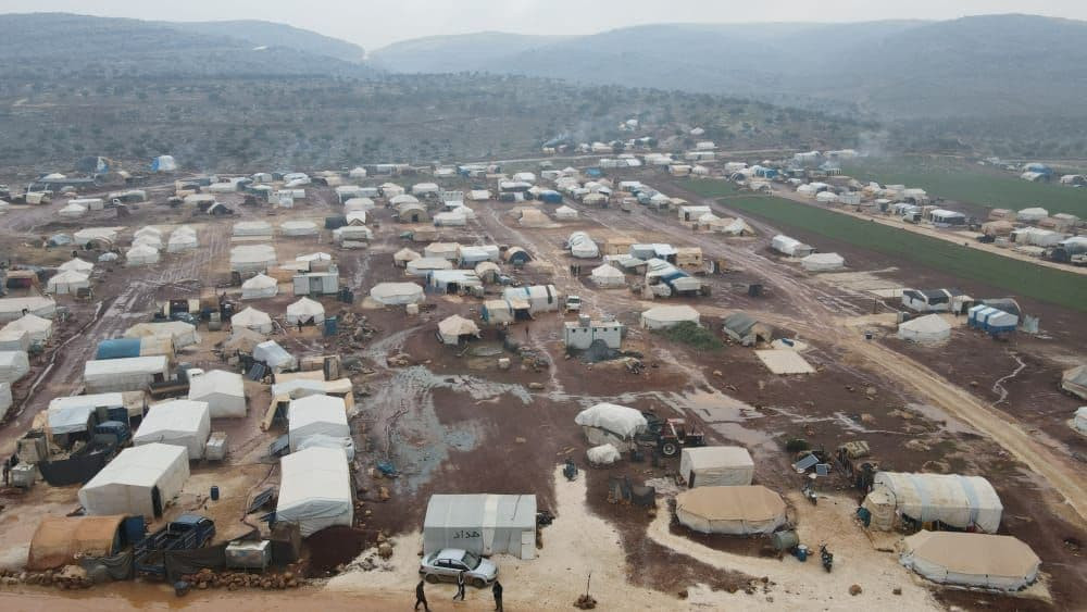 مناشدات لمساعدة مخيم شمال إدلب