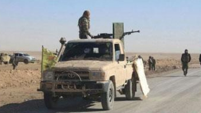 عناصر أجانب من "داعش" يسلمون أ...