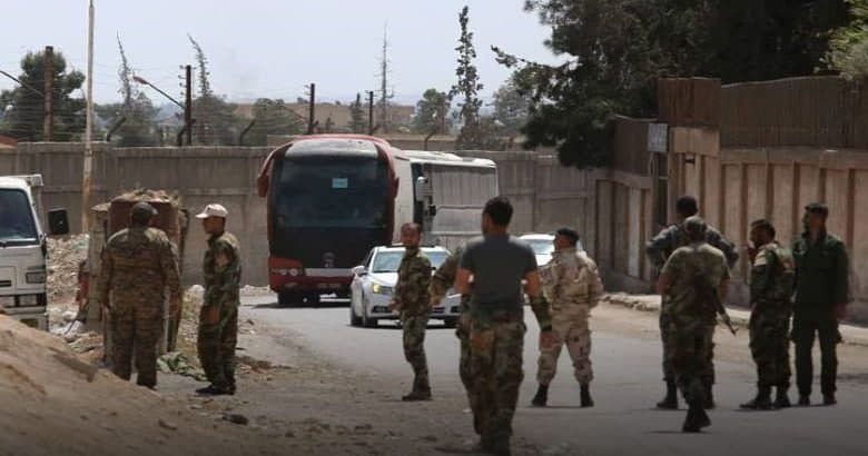 ترحيل عائلات عناصر ميليشيا تاب...