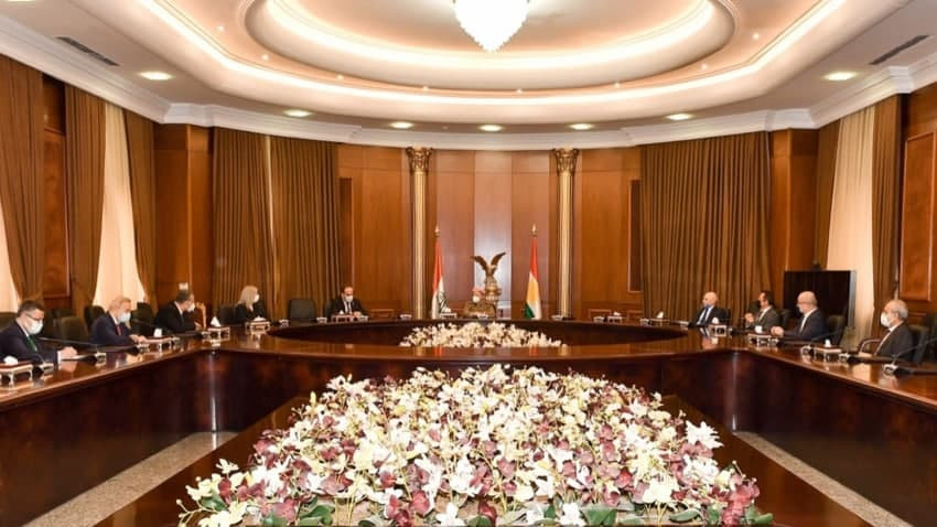 نائب رئيس الائتلاف الوطني تكشف...