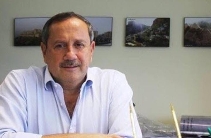 طلاس: بشار الأسد جبان ويخاف زو...