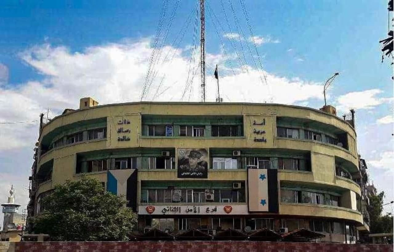 لصوص يقتحمون منزلا ويقتلون صاح...