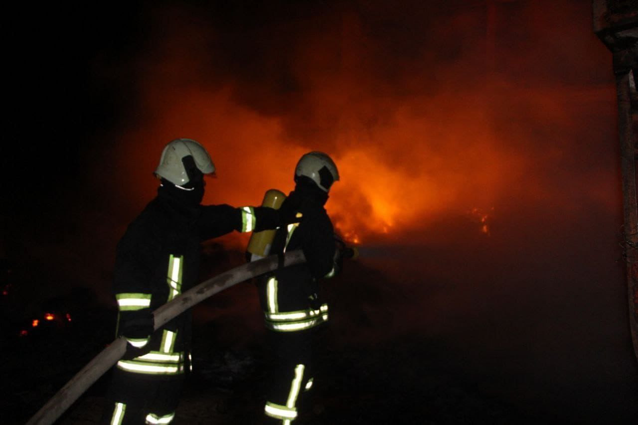 حريق يلتهم أراضي زراعية جنوبي...