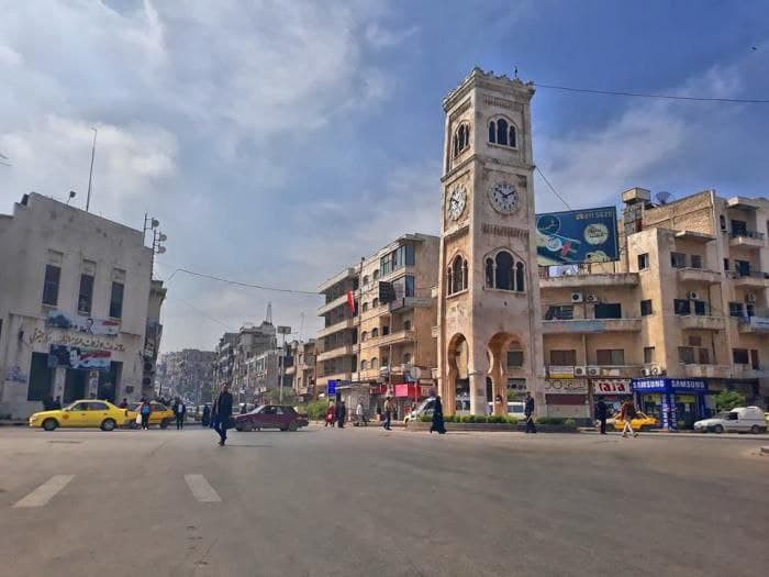 خسائر بهجوم استهدف حافلة نقل س...