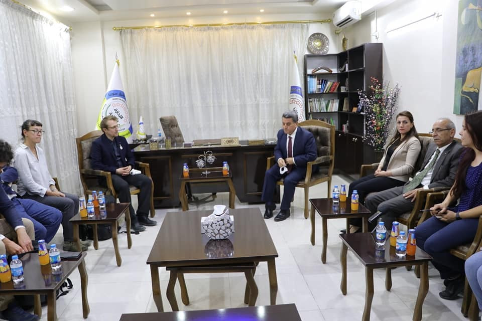 وفد فرنسي يلتقي مسؤولين بـ "ال...