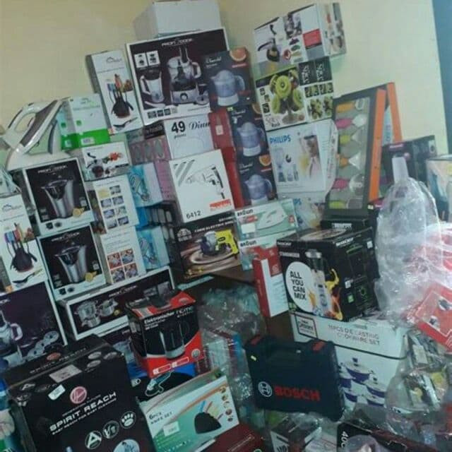 انقطاع الكهرباء المتكرر يخلق م...