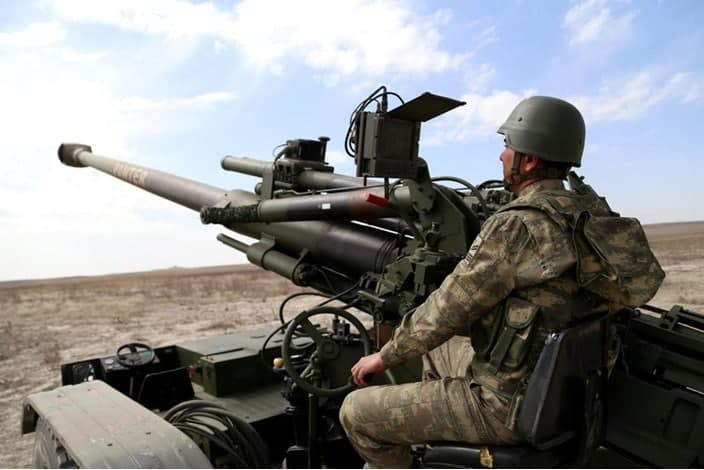 قصف تركي على مواقع "قسد" بريف...