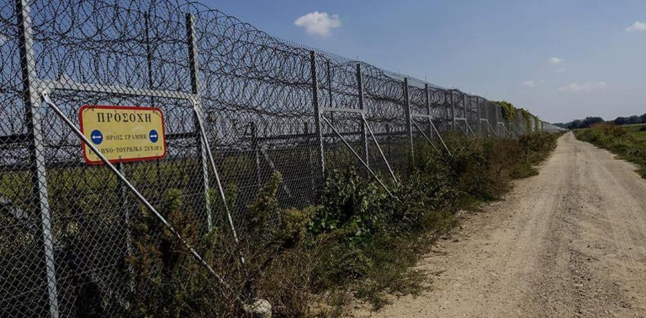 تنديد باستخدام اليونان "مدافع...