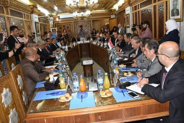 رغم الحصار والعقوبات.. حكومة ا...