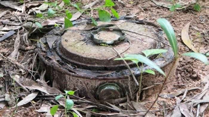 إصابة طفلين بانفجار مخلفات الح...