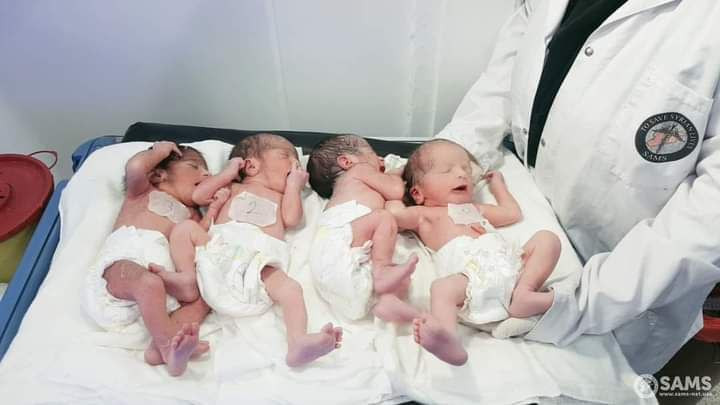 تسجيل ولادة توأم رباعي في ادلب
