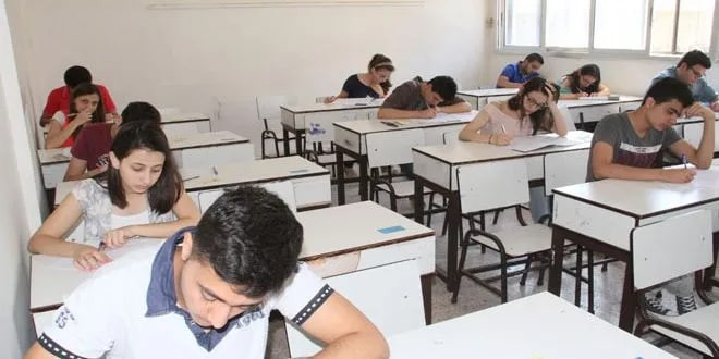 بالصور.. نتائج امتحانات "الثان...