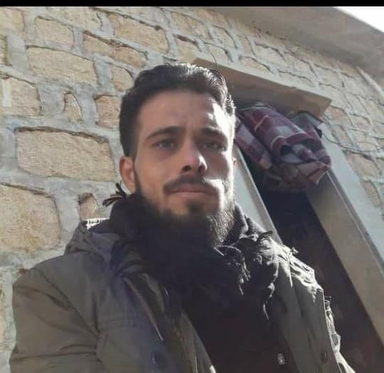 بعد خلاف مع أهل زوجته.. شاب يق...