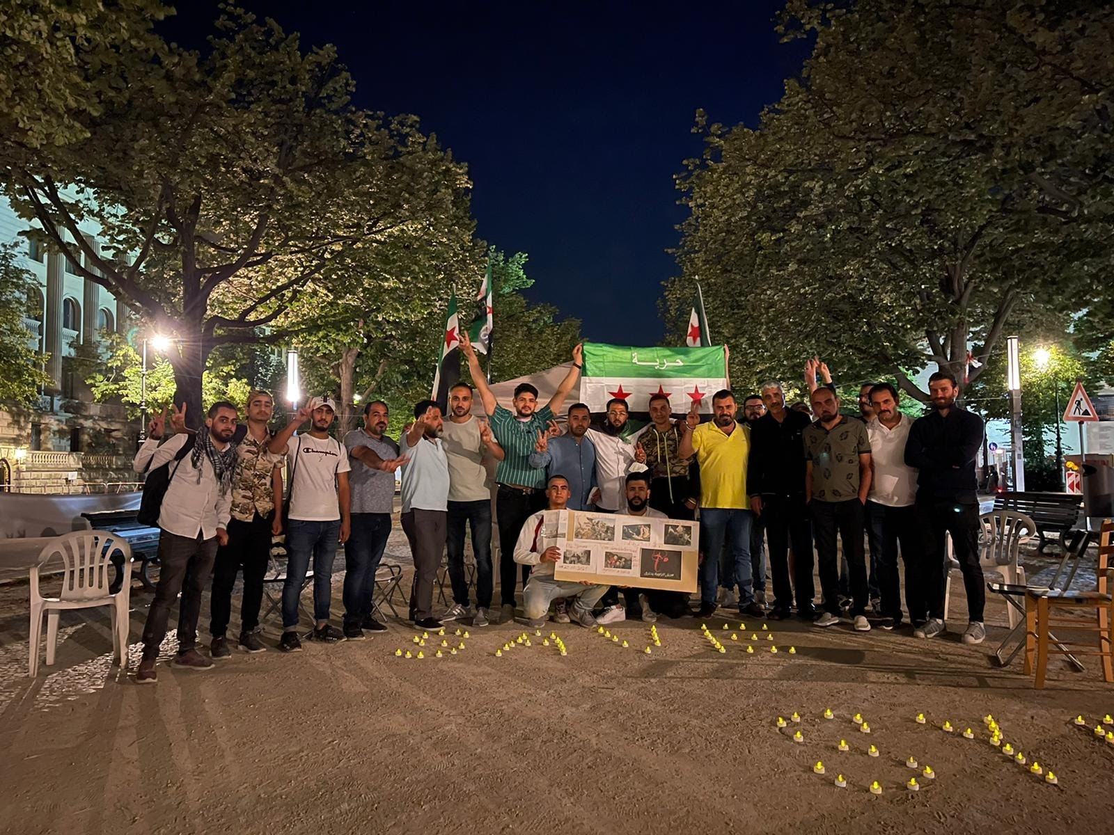 من داخل سوريا ودول اللجوء.. السوريون يتضامنون مع درعا (فيديو + صور)