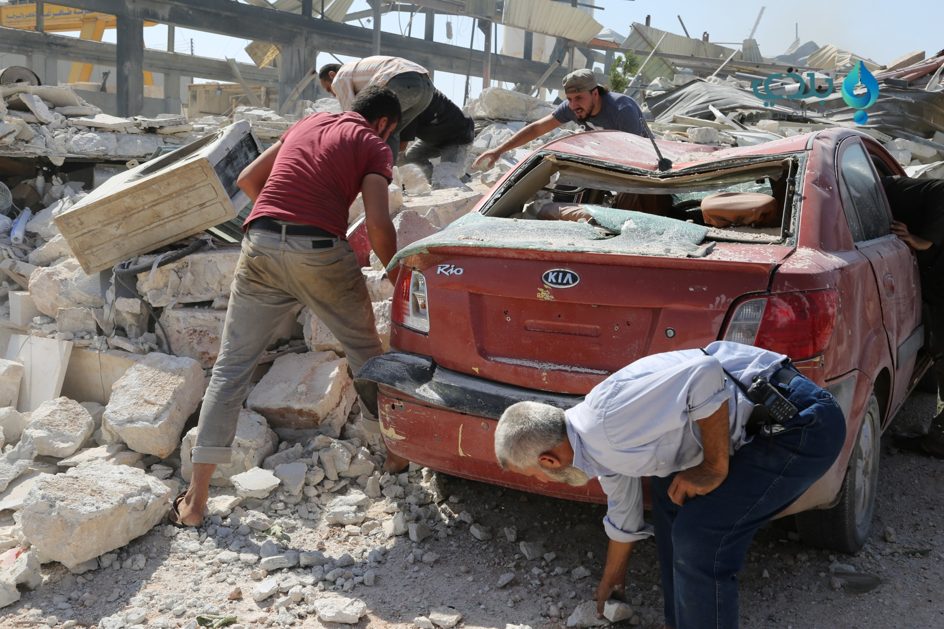 إدلب.. النظام يكثّف قصفه المدف...