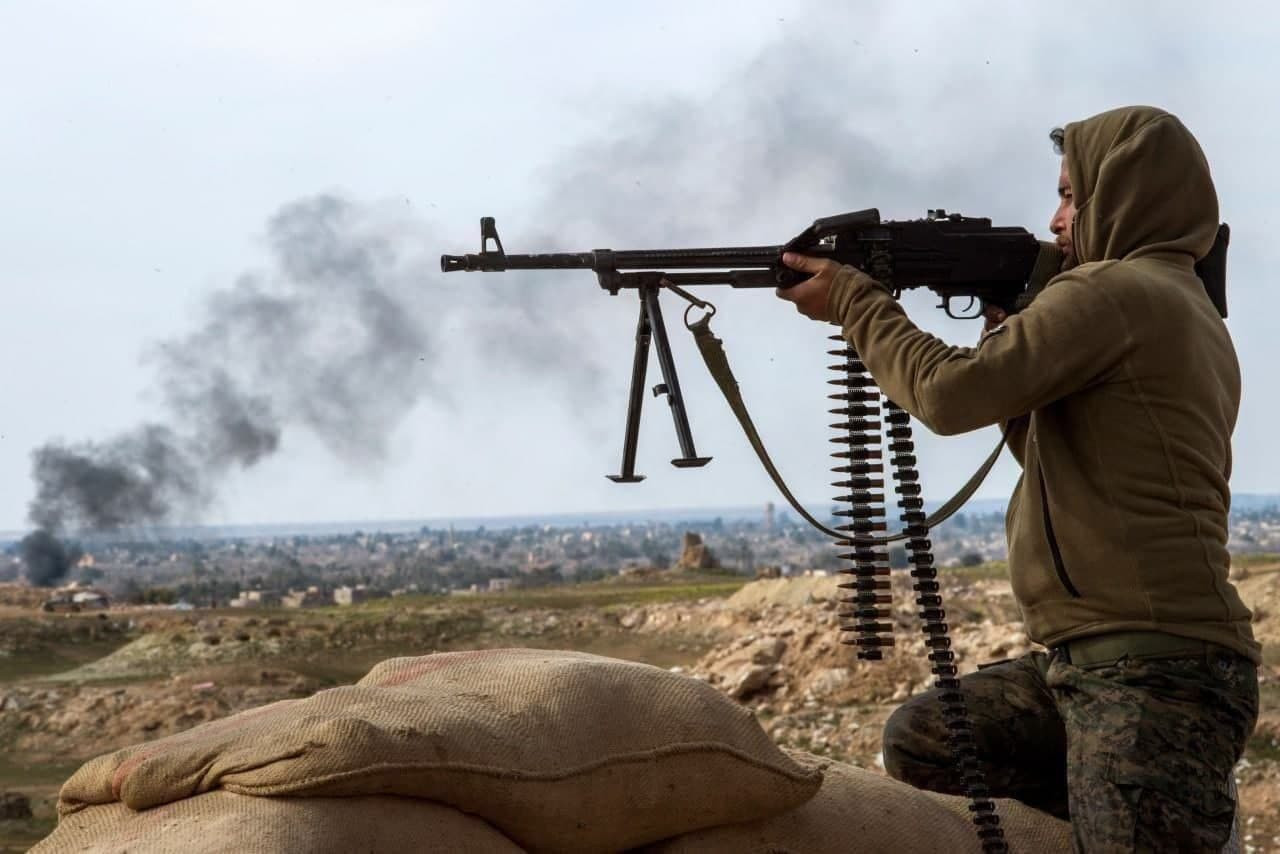 "داعش" يهاجم حقلا نفطيا في ريف...