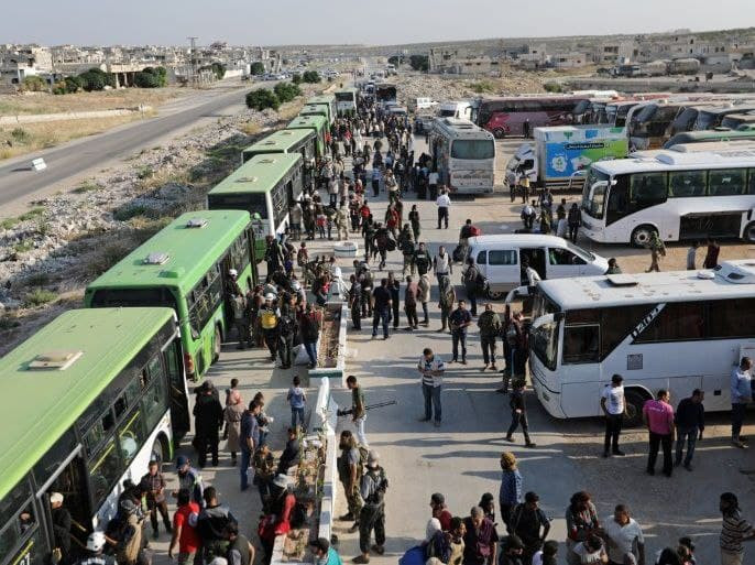 مصادر تكشف حقيقة وصول حافلات ا...