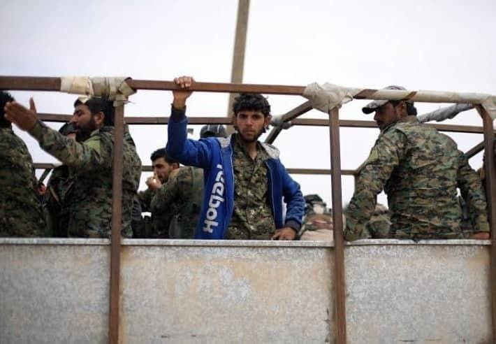 "قسد" تعتقل خمسة مدنيين بهدف ا...