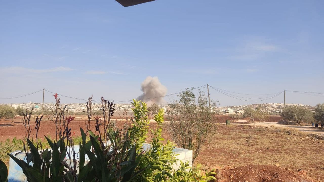 استشهاد طفل وإصابة آخرين بقصف...