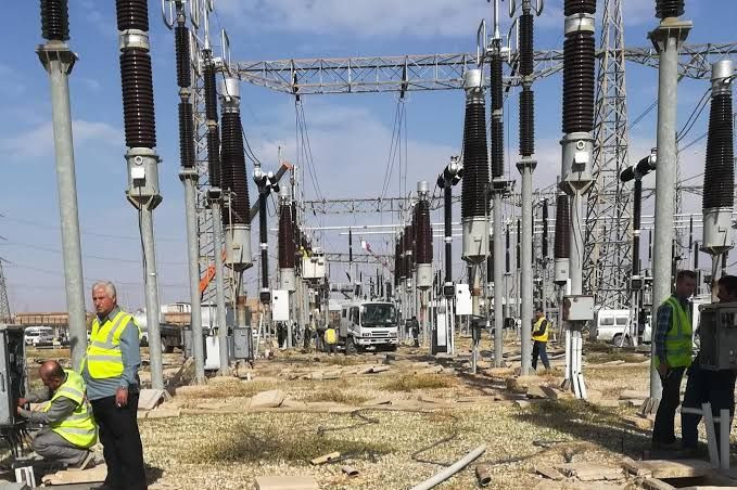 مسؤول في وزارة الكهرباء يثير ا...