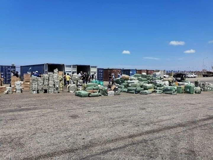 النظام يضبط بضائع مهربة بقيمة...