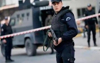 ولاية أضنة تقرر ترحيل 19 سوريا...