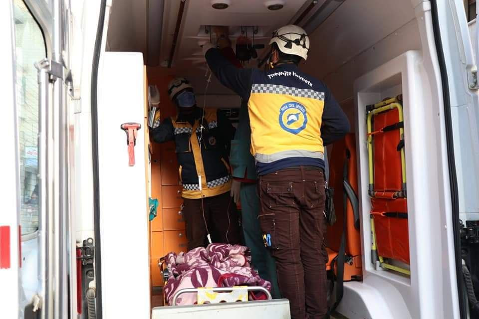 جرحى أطفال بانفجار قنبلة عنقودية في جسر الشغور