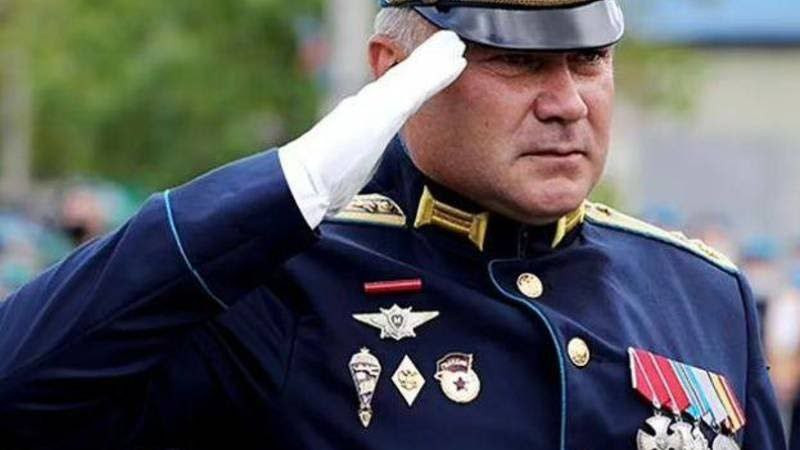 قناص أوكراني.. ينهي حياة جنرال...