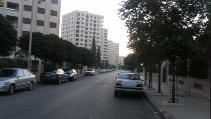 أب يكشف سبب رمي صغاره في دمشق...