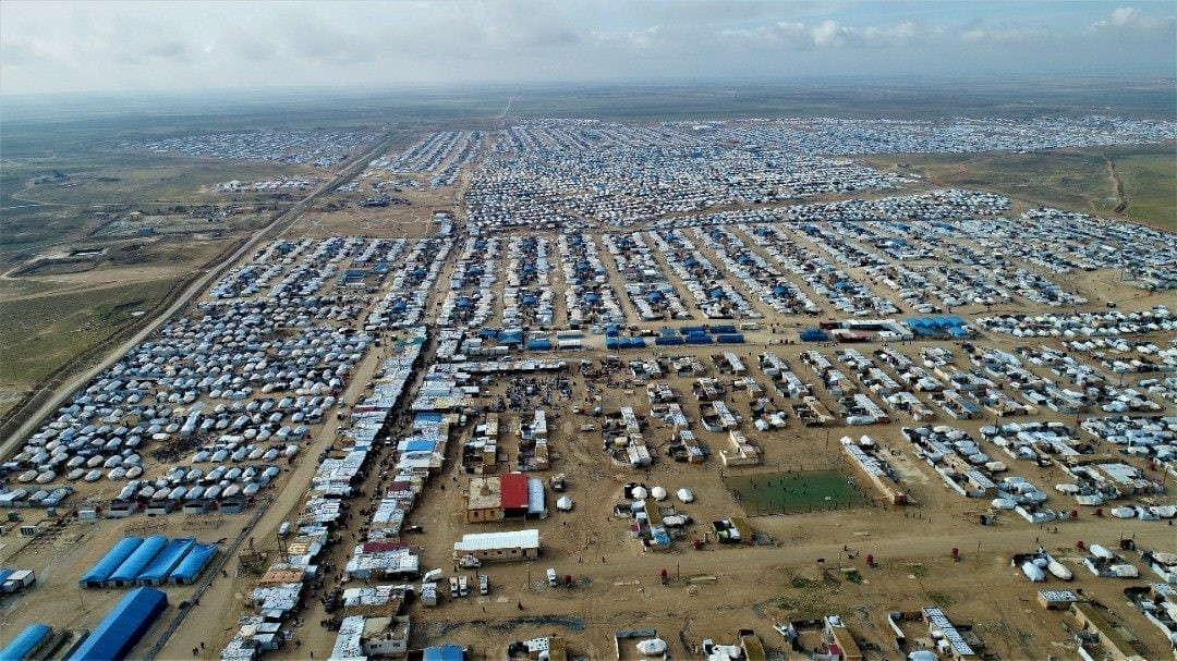 "الإدار الذاتية" تنفي زيارة وف...