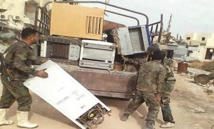 الأولوية لصمود الجيش.. "حسين عرنوس" يكشف سبب الضائقة الاقتصادية 