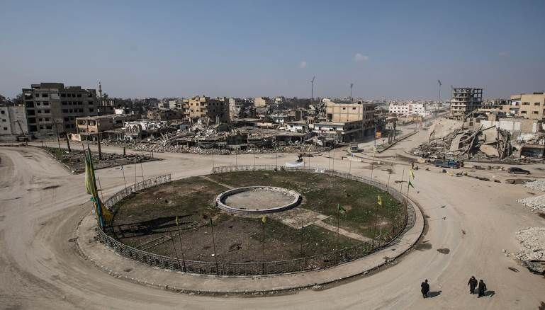 "قسد" تعتقل نشطاء في الرقة وضح...