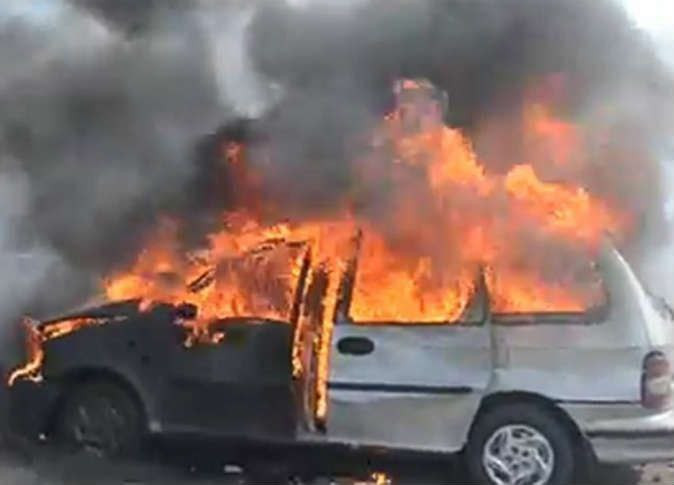 مقتل قيادي من "قسد" وحرق سيارت...