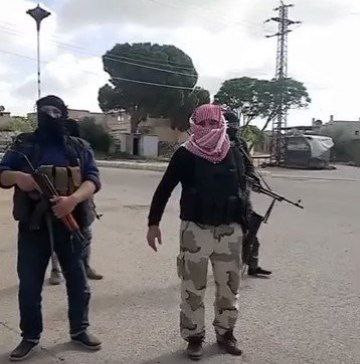 بالفيديو.. مجموعة تتوعد النظام...