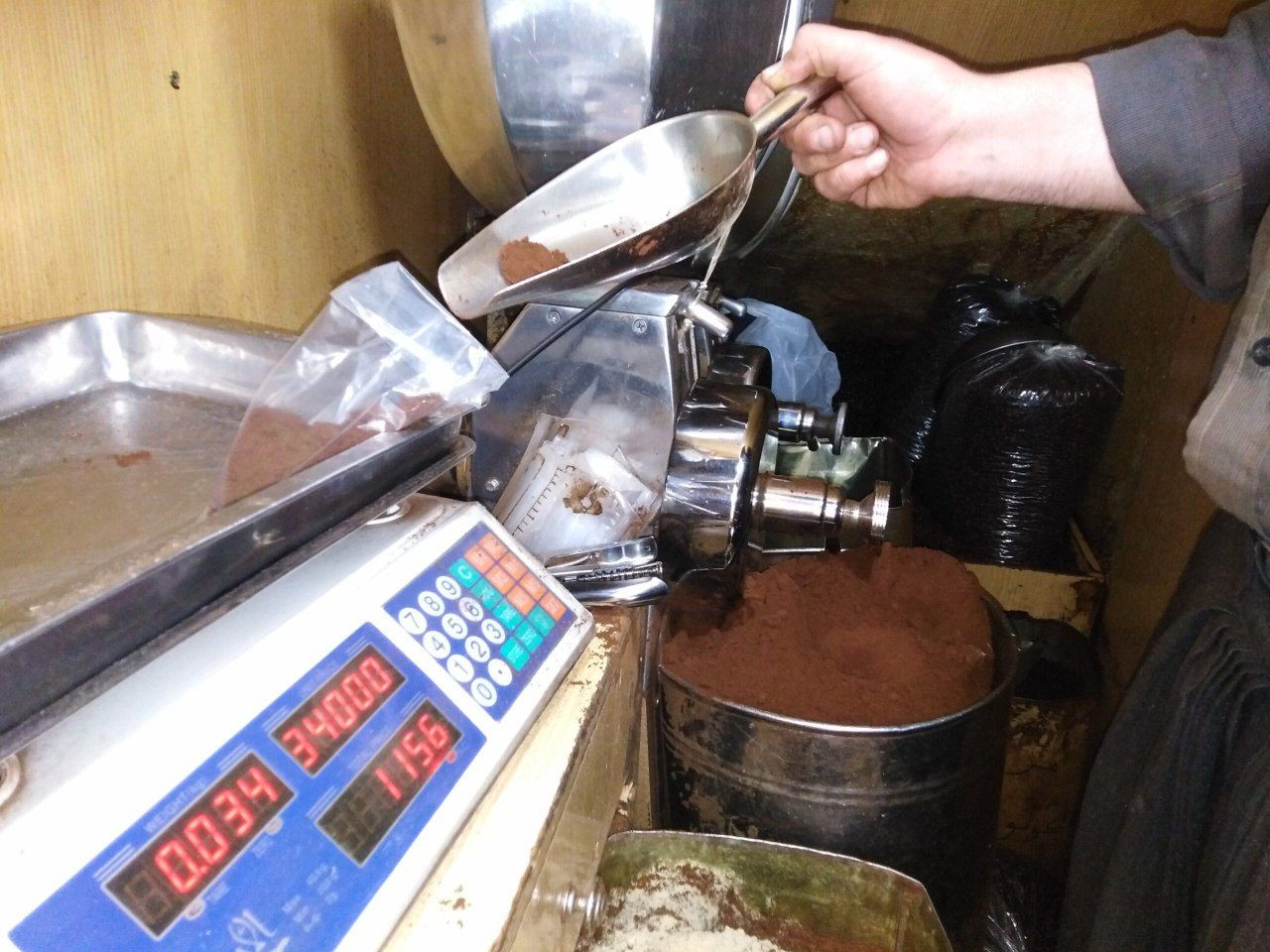 شراء القهوة بالفنجان في السويد...