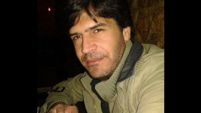 سرقة وخطف من أمام مقرات النظام...