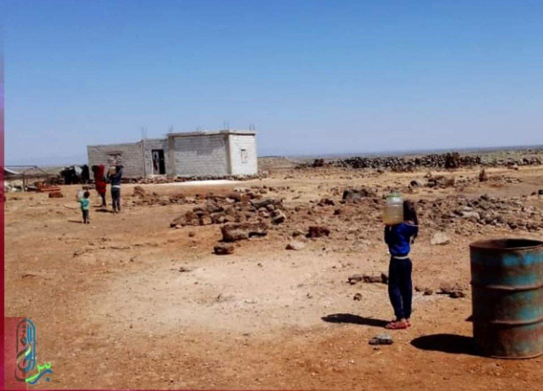 مقومات الحياة من ماء وكهرباء غ...