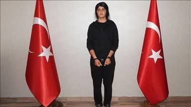 تركيا تعلن اعتقال قيادية من "ب...