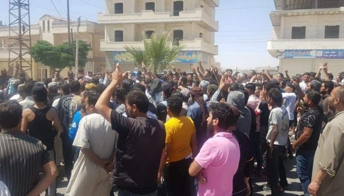 بعد مقتل طفلين.. احتجاجات ضد ق...