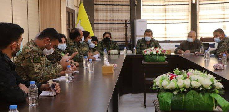 اجتماع عسكري لقادة "قسد" في ال...