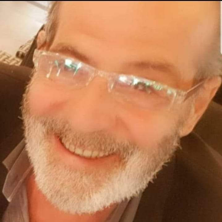 وفاة شاعر الألف أغنية في حمص