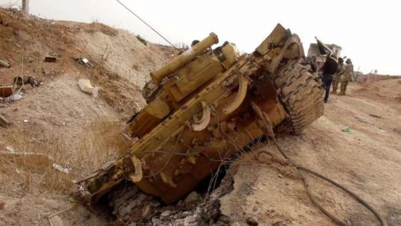 استهداف جرافة للميليشيات الإير...