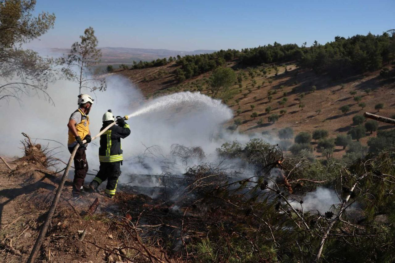 وفاة مدني وإصابات جرّاء حوادث سير وحرائق عدّة شمال سوريا