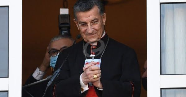 بطريرك لبناني يطالب الأردن بـ"...