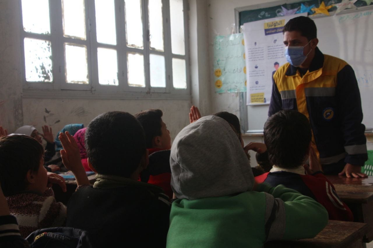 "الخوذ البيضاء": 13 حالة وفاة...