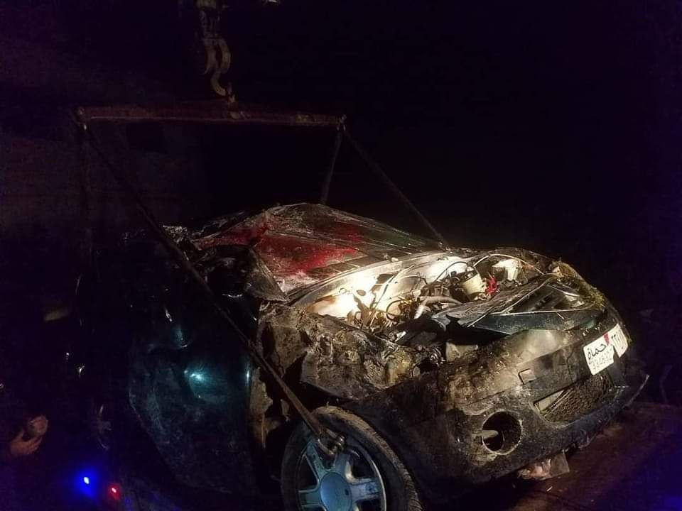 وفاتان وجريحان بحادث سير في مص...