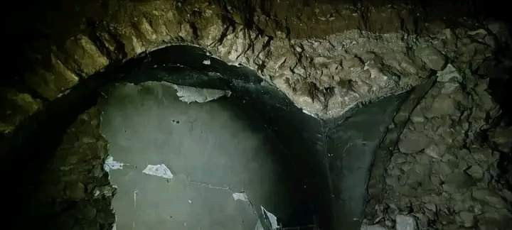 انهيار سقف منزل في مدينة حلب ي...