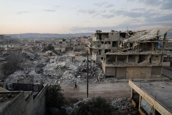 الفيفا يتبرع بمليون دولار أمري...