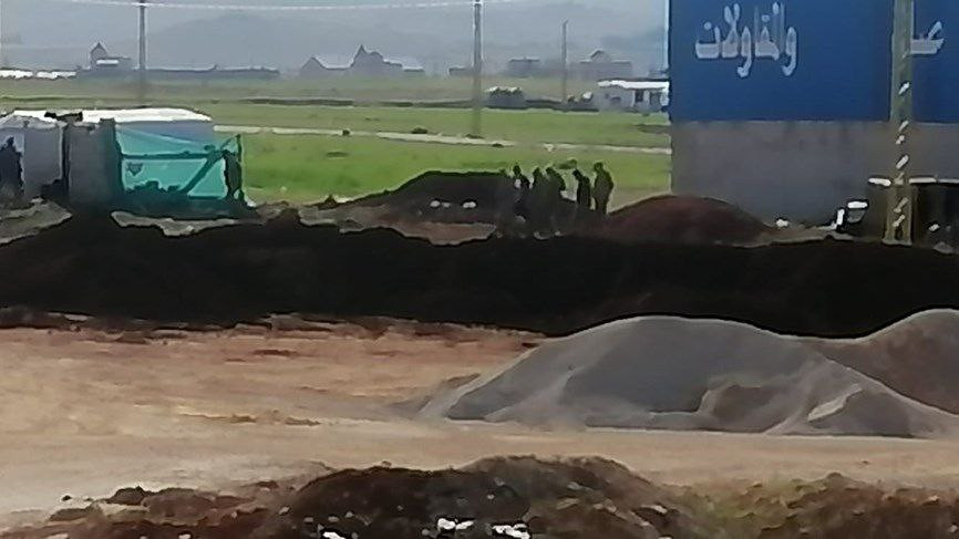 الجيش اللبناني يداهم مخيمات ال...