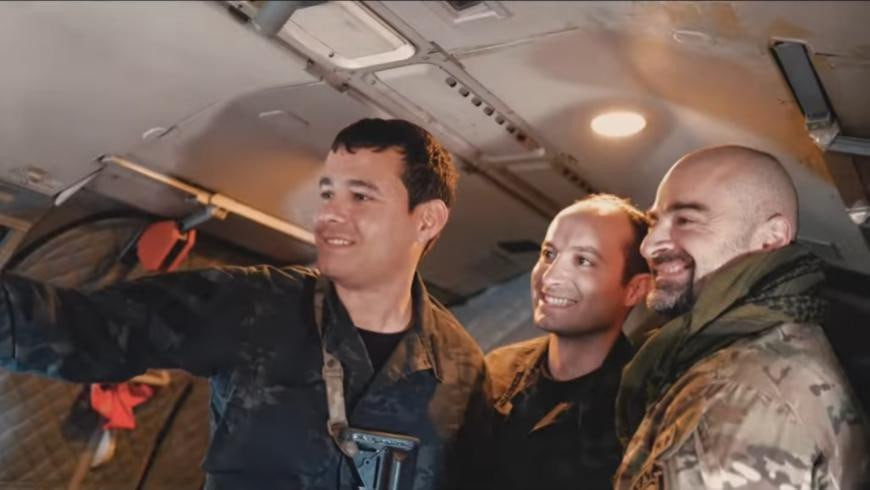 الكشف عن مالك المروحيتين اللتي...